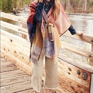 Anthropologie Nomad Morgan Carper Cape